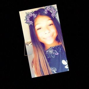 Meet your Posher, Elenita